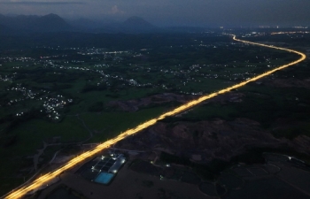 Quảng Ninh trang bị điện chiếu sáng toàn tuyến cao tốc dọc tỉnh