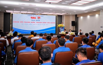 Công ty Khí Cà Mau tổ chức tọa đàm “Đảng với thanh niên, thanh niên với Đảng” năm 2022