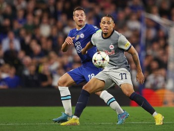 Lịch thi đấu bóng đá hôm nay ngày 25/10: West Ham vs Bournemouth, Salzburg vs Chelsea, Sevilla vs FC Copenhagen