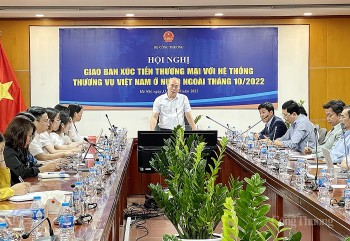 Hội nghị Giao ban xúc tiến thương mại với hệ thống Thương vụ Việt Nam ở nước ngoài tháng 10