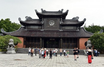 Khám phá nét đẹp của các địa danh du lịch tâm linh, tôn giáo Việt Nam