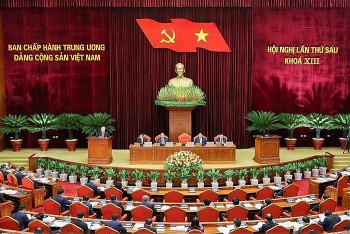Đẩy mạnh cải cách chính sách tiền lương, nâng cao đời sống của CBCCVC