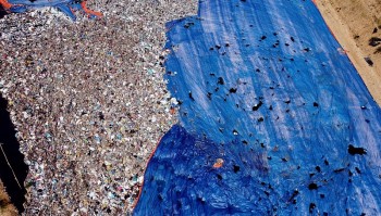 Hòa Bình: Ủy ban Kiểm tra tỉnh uỷ vào cuộc vụ đổ rác giữa rừng