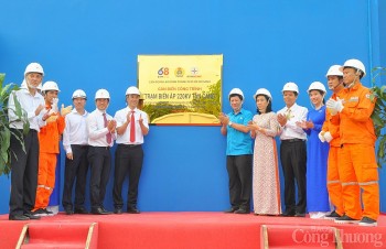 TP. Hồ Chí Minh gắn biển công trình điện chào mừng Đại hội công đoàn các cấp nhiệm kỳ 2023-2028