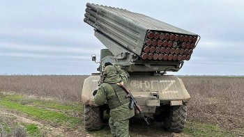 Chiến sự Nga - Ukraine 13/1: Tướng Nga tới Belarus thị sát, Ukraine tuyên bố phản công ở mặt trận miền Đông