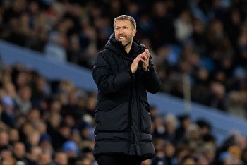 Cổ động viên Chelsea kêu gọi sa thải huấn luyện viên Graham Potter