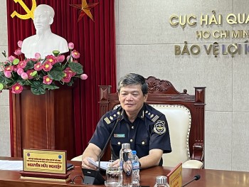 Hải quan TP. Hồ Chí Minh thông tin vụ 4 tiếp viên Vietnam Airlines vận chuyển 10 kg ma tuý