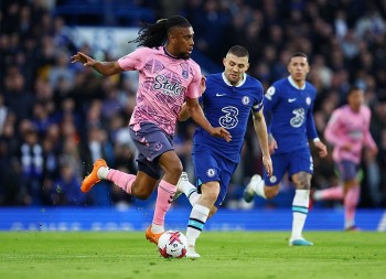 Bảng xếp hạng Ngoại hạng Anh hôm nay ngày 19/3: Tottenham lỡ cơ hội vượt Man United, Newcastle áp sát Top 4