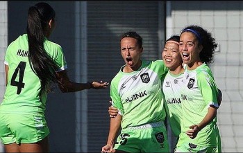 VIDEO: Xem mãi không chán bàn thắng thứ 7 của Huỳnh Như cho Lank FC