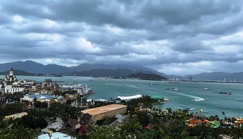 TP. Hồ Chí Minh và vùng Duyên hải Nam Trung Bộ liên kết phát triển du lịch