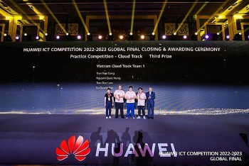 3 sinh viên Việt Nam giành giải Ba cuộc thi Huawei ICT Competition 2022-2023