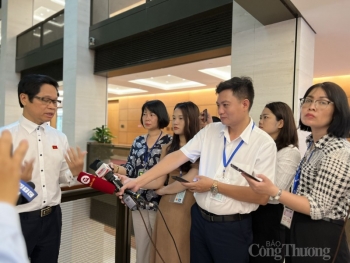 Đại biểu Bùi Hoài Sơn: Báo chí là sản phẩm “đặc biệt” trong nền kinh tế thị trường