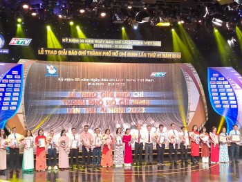 Báo chí tiếp tục phát huy vai trò là vũ khí sắc bén trên mặt trận tư tưởng - văn hóa