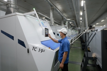 Dệt may xoay xở, tìm cách trụ vững trong khó khăn