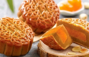 Ăn bánh trung thu thế nào để không bị tăng cân?