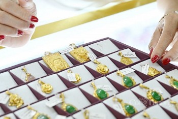 Dự báo giá vàng ngày mai 11/04/2025: Chạm mốc 104 triệu đồng/lượng