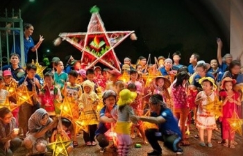 Những điều cần lưu ý để bảo đảm an toàn cho trẻ dịp Tết Trung thu