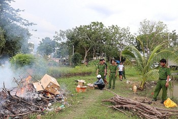 Bản tin Chống buôn lậu 20/10: Tiêu hủy 2.399 sản phẩm thuốc lá điện tử và nhiều hàng hóa nhập lậu