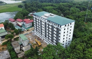 Chung cư mini trái phép sừng sững giữa huyện Thạch Thất: Trách nhiệm người đứng đầu ở đâu?