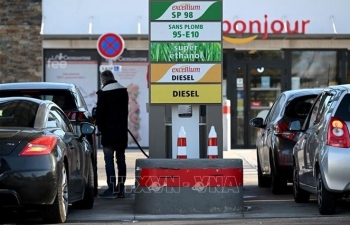 Lý do giá dầu mỏ giảm dù xung đột leo thang tại Trung Đông