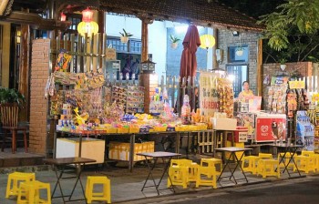 Vì sao nhiều chợ đêm, phố đi bộ 