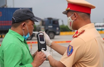 Không chấp nhận “sống chung” với tình trạng lái xe khi đã uống rượu, bia