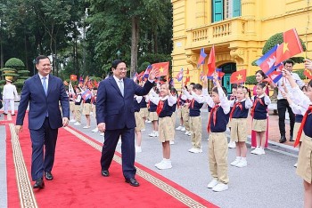 Thủ tướng Phạm Minh Chính chủ trì lễ đón và hội đàm với Thủ tướng Campuchia