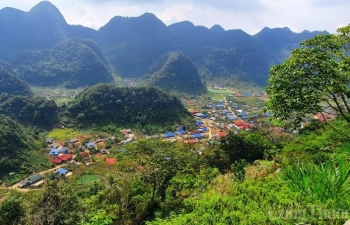 Hòa Bình: Sức sống mới ở Hang Kia, Pà Cò