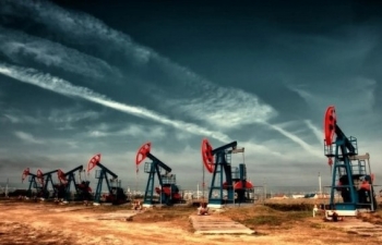 Goldman Sachs hạ dự báo phạm vi giá dầu Brent năm 2024 xuống 70 - 90 USD/thùng