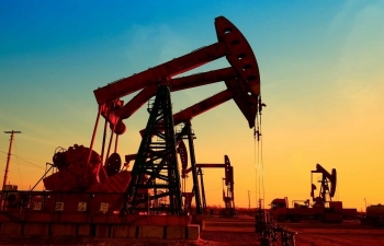 Giá dầu diễn biến thất thường