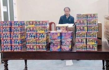 Liên tiếp bắt giữ các vụ buôn bán pháo lậu số lượng lớn dịp giáp Tết