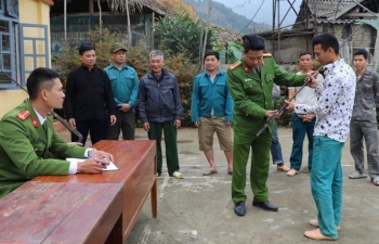 Yên Bái: Công an Lục Yên thu hồi nhiều súng tự chế và vũ khí thô sơ