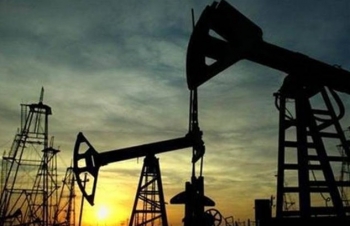 Giá dầu có thể tiếp tục tăng khi căng thẳng leo thang tại Biển Đỏ