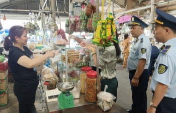 Bình Dương: Xử lý nghiêm nhiều trường hợp vi phạm trong hoạt động thương mại dịp Tết