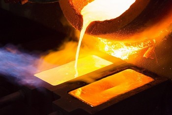 Giá vàng nhẫn 999.9 giảm sốc 500 ngàn so với hôm qua, bán ra 64,78 triệu đồng/lượng