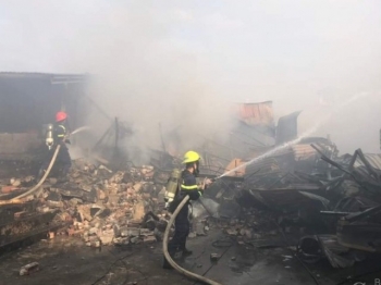 Hòa Bình: Cháy chợ trung tâm huyện ngày mùng 4 Tết