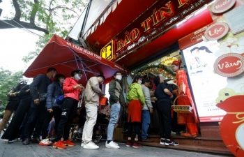 Mua vàng ngày vía Thần Tài chỉ làm giàu cho chủ tiệm vàng?