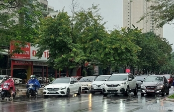 Dự báo thời tiết Hà Nội hôm nay 23/2/2024: Hà Nội trời chuyển lạnh và có mưa