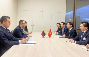 Đề nghị Venezuela tạo thuận lợi cho hàng hóa Việt Nam