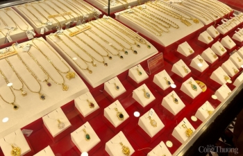 Giá vàng chiều nay 29/2/2024: Vàng SJC lại tăng mạnh lên gần mức 80 triệu đồng/lượng