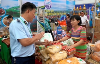 Lào Cai: Triển khai đồng bộ giải pháp, kiểm soát tốt thị trường