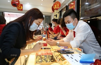 Có nên mua vàng tích trữ với kỳ vọng giá vàng sẽ tăng tiếp?