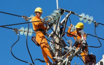 Cục Điều tiết Điện lực làm việc với EVNNPC về cung cấp điện năm 2024