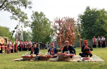 Lễ hội Hết Chá răn dạy con người biết sống có tình, có nghĩa