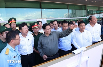 Thủ tướng khảo sát, chỉ đạo giải quyết các vấn đề cấp bách tại Phú Quốc