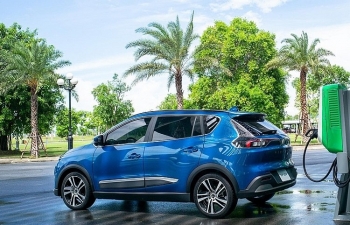 Liệu đến năm 2050 nhà nhà đều sử dụng xe điện thay vì xe xăng?