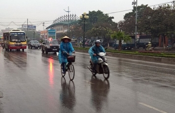 Thời tiết hôm nay ngày 10/4/2024: Bắc Bộ mưa nhỏ, Nam Bộ nắng nóng