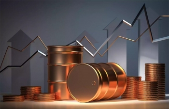 Giá dầu thô suy yếu nhẹ trước áp lực vĩ mô