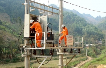 Tuyên Quang: Nỗ lực đưa dòng điện sáng về thôn, bản