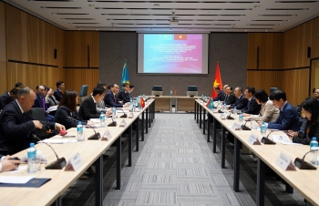 Khóa họp lần thứ 11 UBLCP Việt Nam-Kazakhstan về hợp tác kinh tế - thương mại